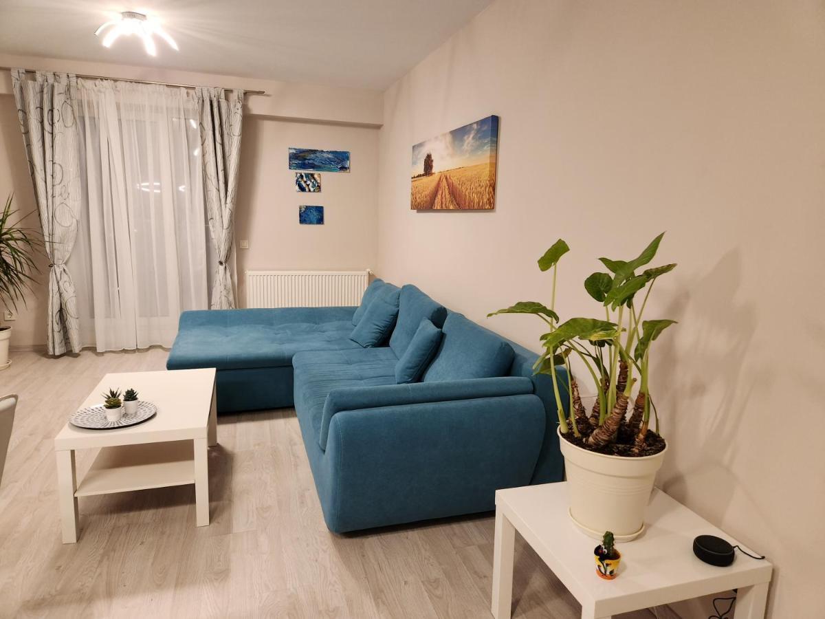 Airport Apartment Otopeni Luaran gambar