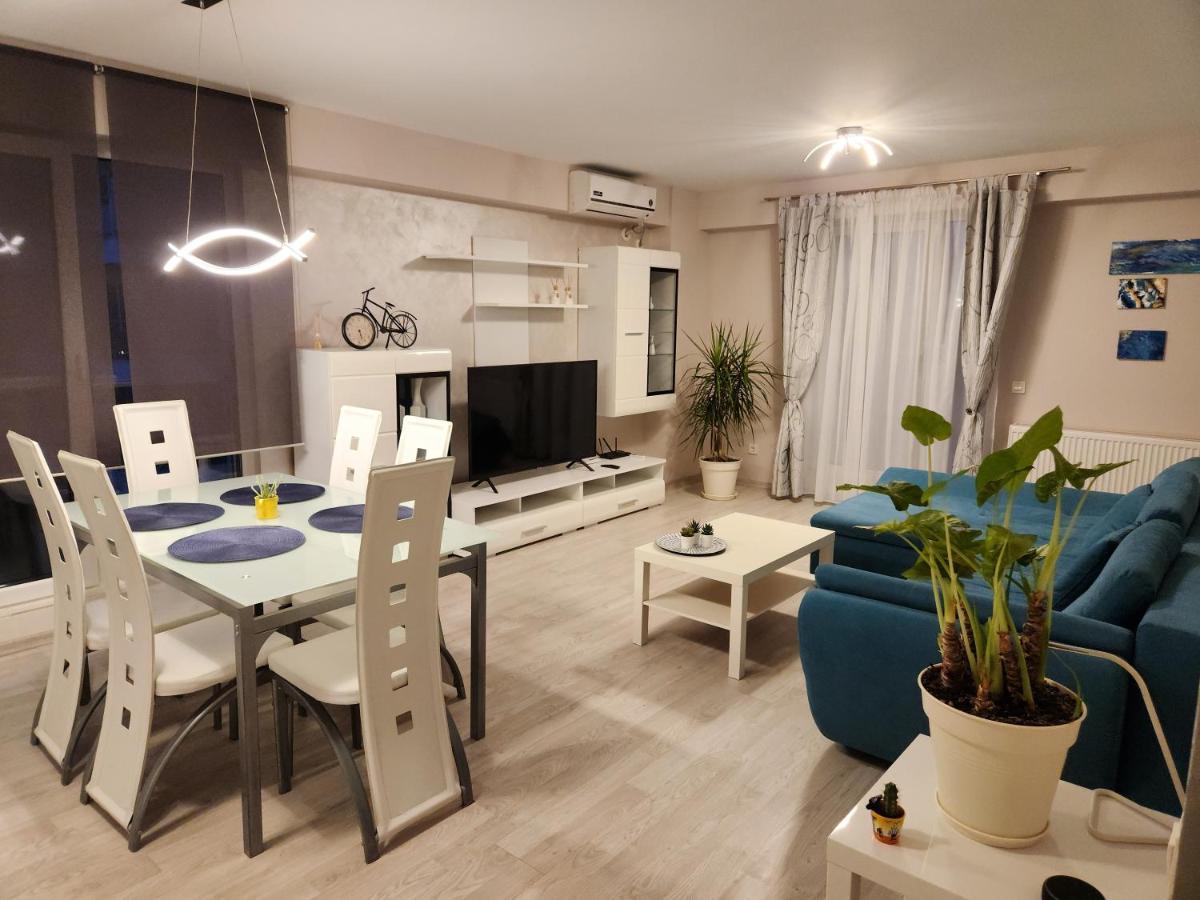 Airport Apartment Otopeni Luaran gambar