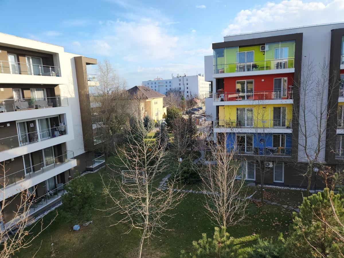 Airport Apartment Otopeni Luaran gambar
