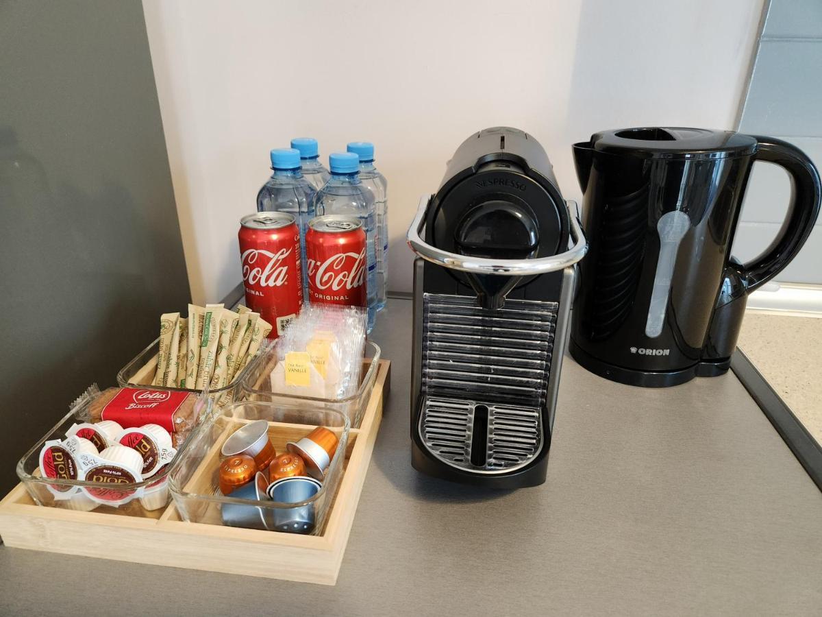 Airport Apartment Otopeni Luaran gambar